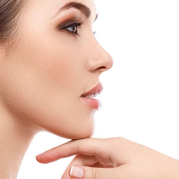 جراحی زیبایی چانه و پروتز چانه و بررسی آن توسط فوق تخصص جراحی پلاستیک